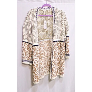 Chicos pattern mix Audrey Cardigan 3/4 sleeve neutral combo. Size 3